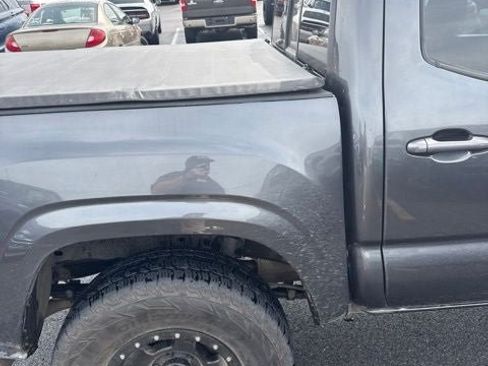 Used 2021 Toyota Tacoma SR AWD/4WD image 22