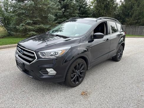 Used 2019 Ford Escape SE AWD/4WD image 1