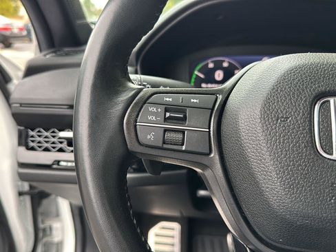 Used 2024 Honda Accord Sport image 18