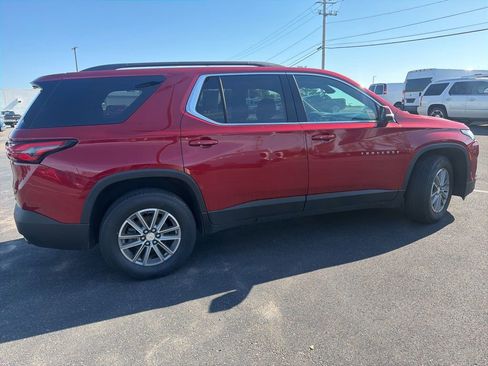Used 2023 Chevrolet Traverse LT AWD/4WD image 8