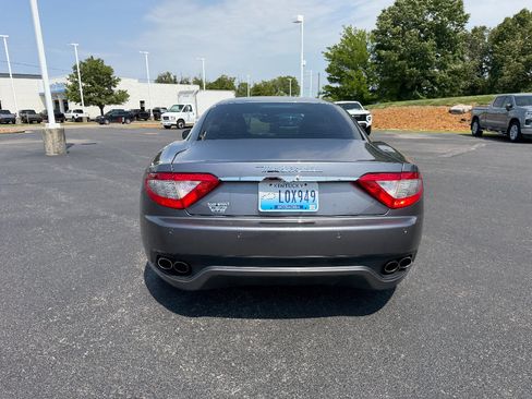 Used 2009 Maserati GranTurismo Coupe RWD image 6