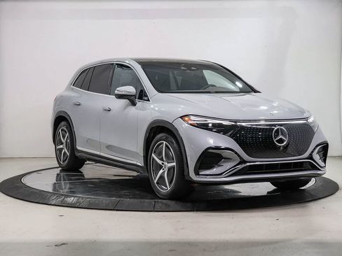 Certified 2023 Mercedes-Benz EQS 580 4MATIC SUV image 5
