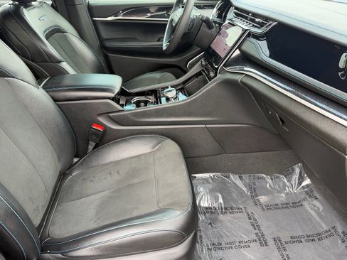 Used 2022 Jeep Grand Cherokee Trailhawk w/ Advanced Protech Group II image 14