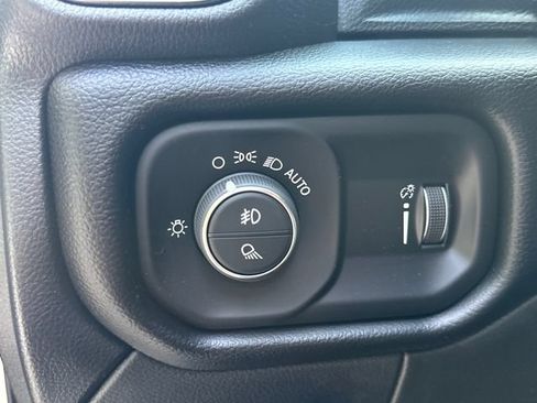 Certified 2026 RAM 2500 Big Horn AWD/4WD image 28