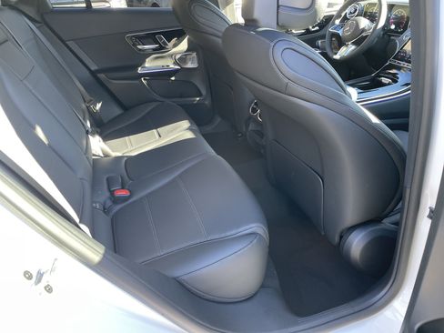 New 2026 Mercedes-Benz GLC 300 image 39
