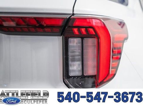 New 2026 Ford Explorer Platinum w/ LUX Leather Package image 8