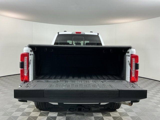 Used 2023 Ford F350 Lariat w/ Sport Appearance Package AWD/4WD image 7