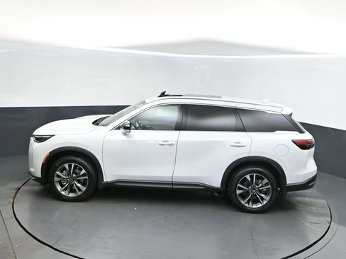 Certified 2026 INFINITI QX60 Pure w/ Cargo Package image 33