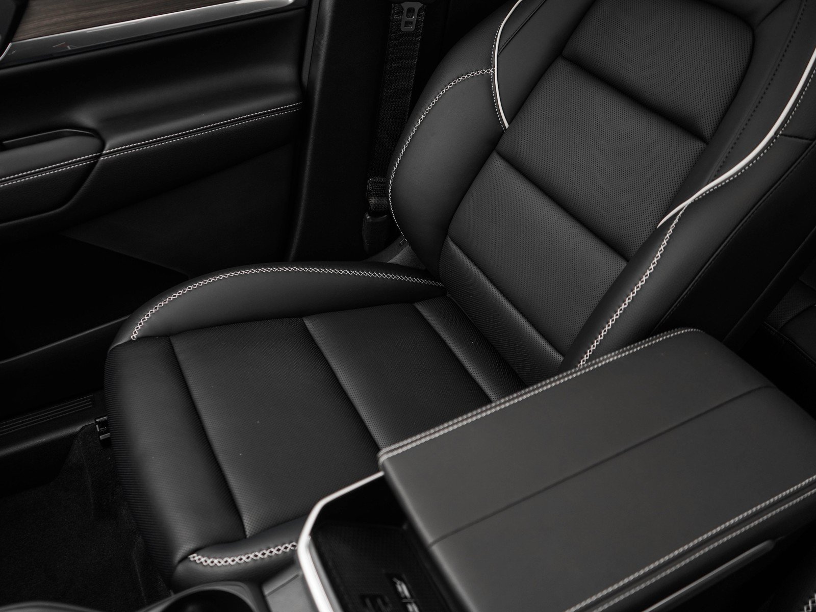 New 2027 GMC Terrain Denali AWD/4WD image 26