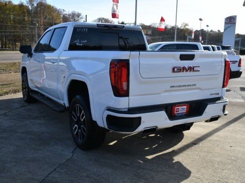 Used 2020 GMC Sierra 1500 AT4 w/ AT4 Premium Package image 3