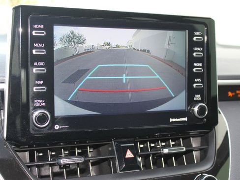 Used 2021 Toyota Corolla SE FWD image 31
