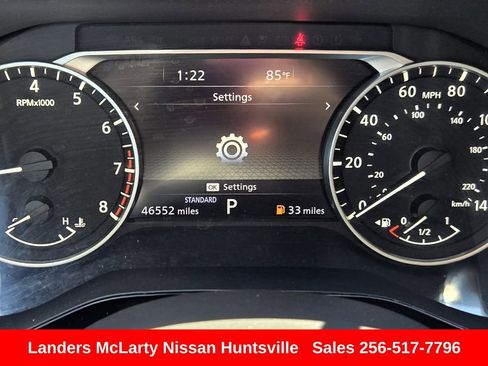 Used 2024 Nissan Pathfinder SL FWD image 27