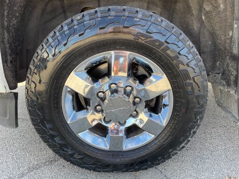 Used 2016 GMC Sierra 3500 Denali w/ Duramax Plus Package image 11