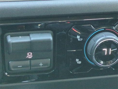 Certified 2024 Chevrolet Silverado 1500 LT Trail Boss w/ Convenience Package II image 26