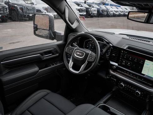 New 2026 GMC Sierra 2500 SLT w/ SLT Premium Package image 12