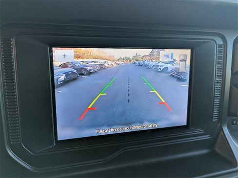 Used 2022 Ford Bronco Wildtrak image 23