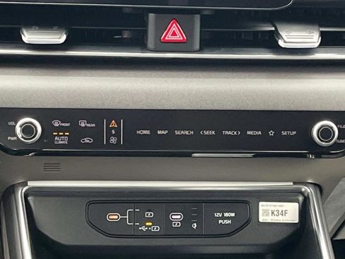 New 2026 Kia Carnival EX image 12