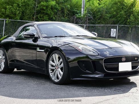 Used 2015 Jaguar F-TYPE S RWD image 22