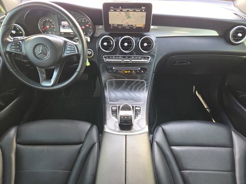 Used 2019 Mercedes-Benz GLC 300 4MATIC Coupe image 27