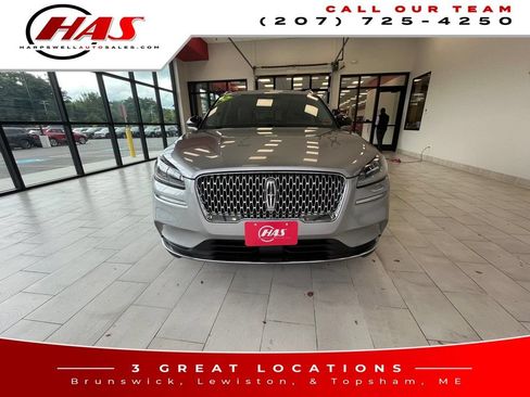 Used 2022 Lincoln Corsair AWD w/ Equipment Group 101A image 8