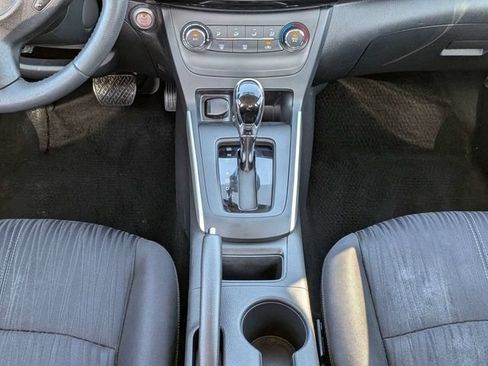 Used 2017 Nissan Sentra SV w/ Style Package FWD image 18
