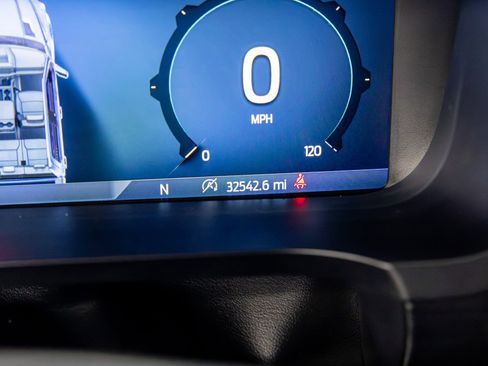 Used 2024 Ford F150 STX image 46