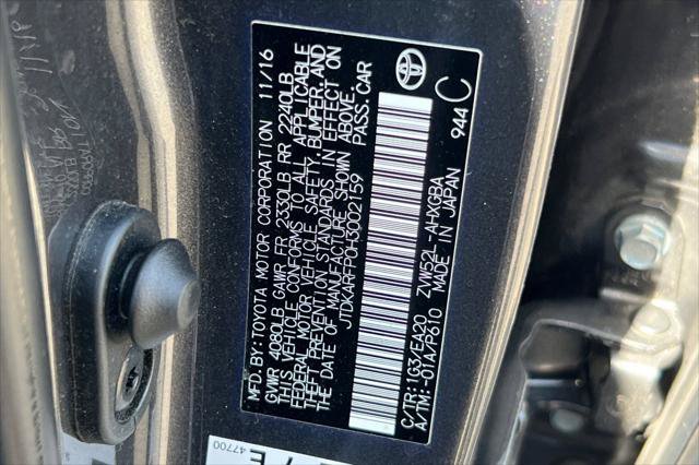 Certified 2017 Toyota Prius Prime Advanced FWD image 34