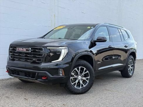 Used 2025 GMC Acadia AT4 w/ Luxury Package AWD/4WD image 1