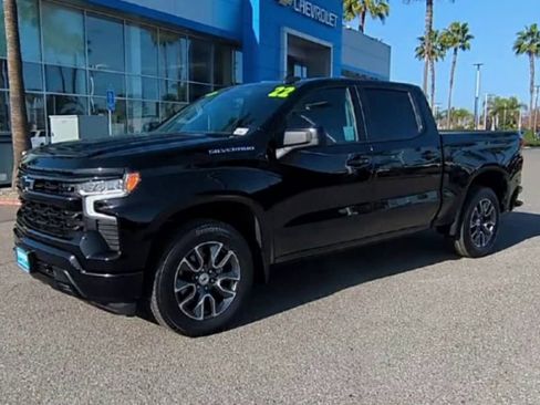Used 2022 Chevrolet Silverado 1500 RST image 4
