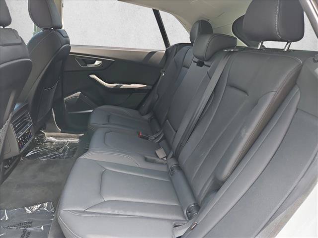 Used 2023 Audi Q8 Prestige AWD/4WD image 22