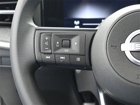 New 2026 Nissan Kicks SV image 28