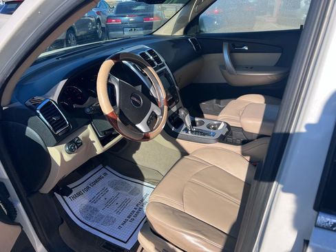 Used 2011 GMC Acadia SLT image 5