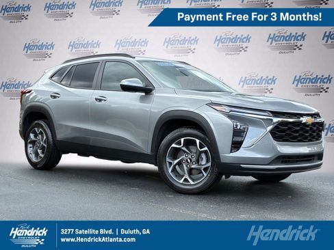Used 2025 Chevrolet Trax LT w/ Driver Confidence Package FWD image 1