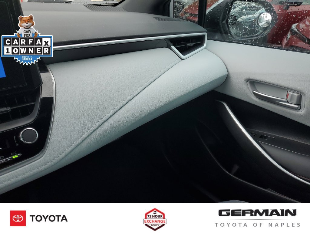 Used 2025 Toyota Corolla SE FWD image 35