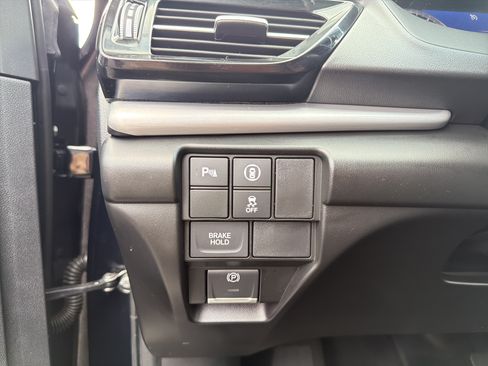 Used 2023 Acura RDX AWD w/ Technology Package image 17
