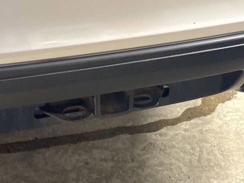 Used 2017 INFINITI QX60 Luxe w/ Deluxe Technology Package image 7