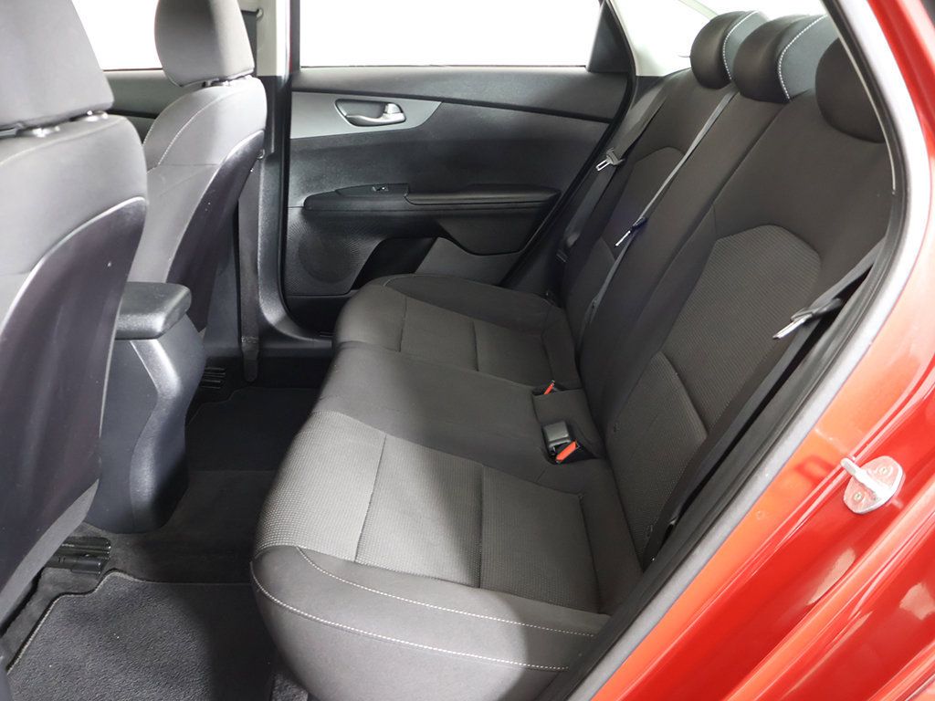Used 2019 Kia Forte LXS FWD image 29