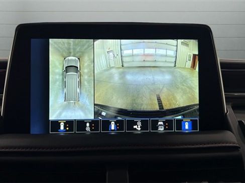 Used 2023 Chevrolet Tahoe RST w/ Luxury Package image 15