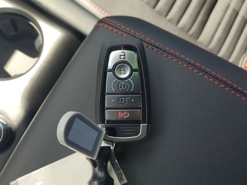 Certified 2025 Ford Explorer ST-Line w/ Premium Package image 29