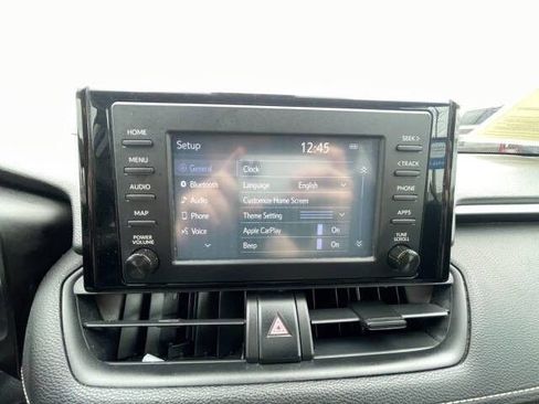 Used 2019 Toyota RAV4 XLE FWD image 33