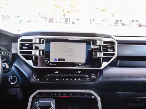 Used 2022 Toyota Tundra SR5 w/ SR5 Premium Package image 16