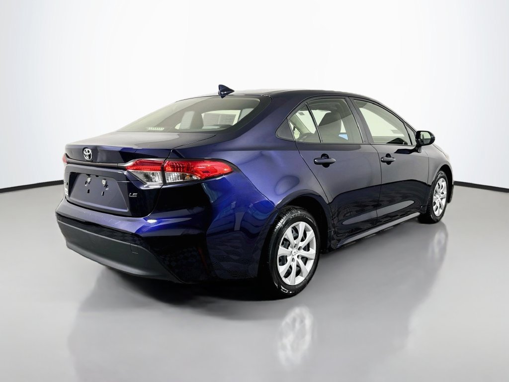Used 2024 Toyota Corolla LE FWD image 8