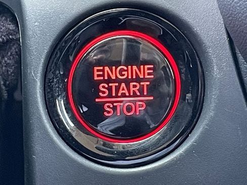 Used 2025 Honda HR-V LX image 21