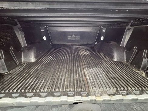 Used 2019 GMC Sierra 1500 4x4 Crew Cab image 34