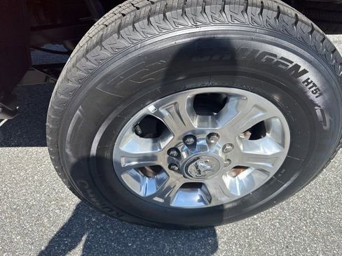 Used 2024 RAM 2500 Big Horn w/ Bed Utility Group AWD/4WD image 39