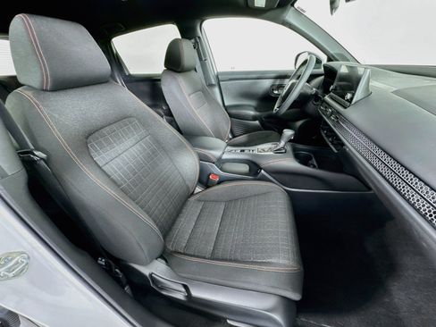 Certified 2025 Honda HR-V Sport image 26