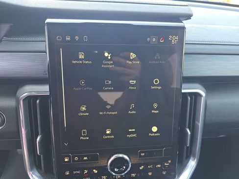 Used 2024 GMC Acadia Elevation image 18