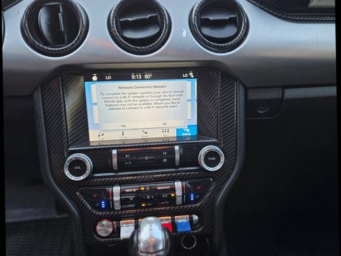 Used 2019 Ford Mustang GT Premium RWD image 22