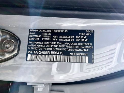 Certified 2023 Porsche Macan GTS AWD/4WD image 35