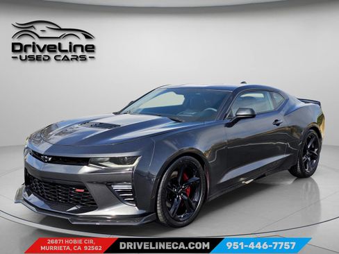 Used 2018 Chevrolet Camaro SS RWD image 1